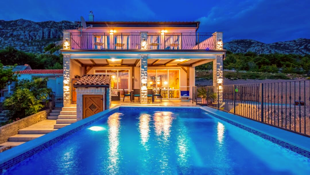 Holiday House Lucija