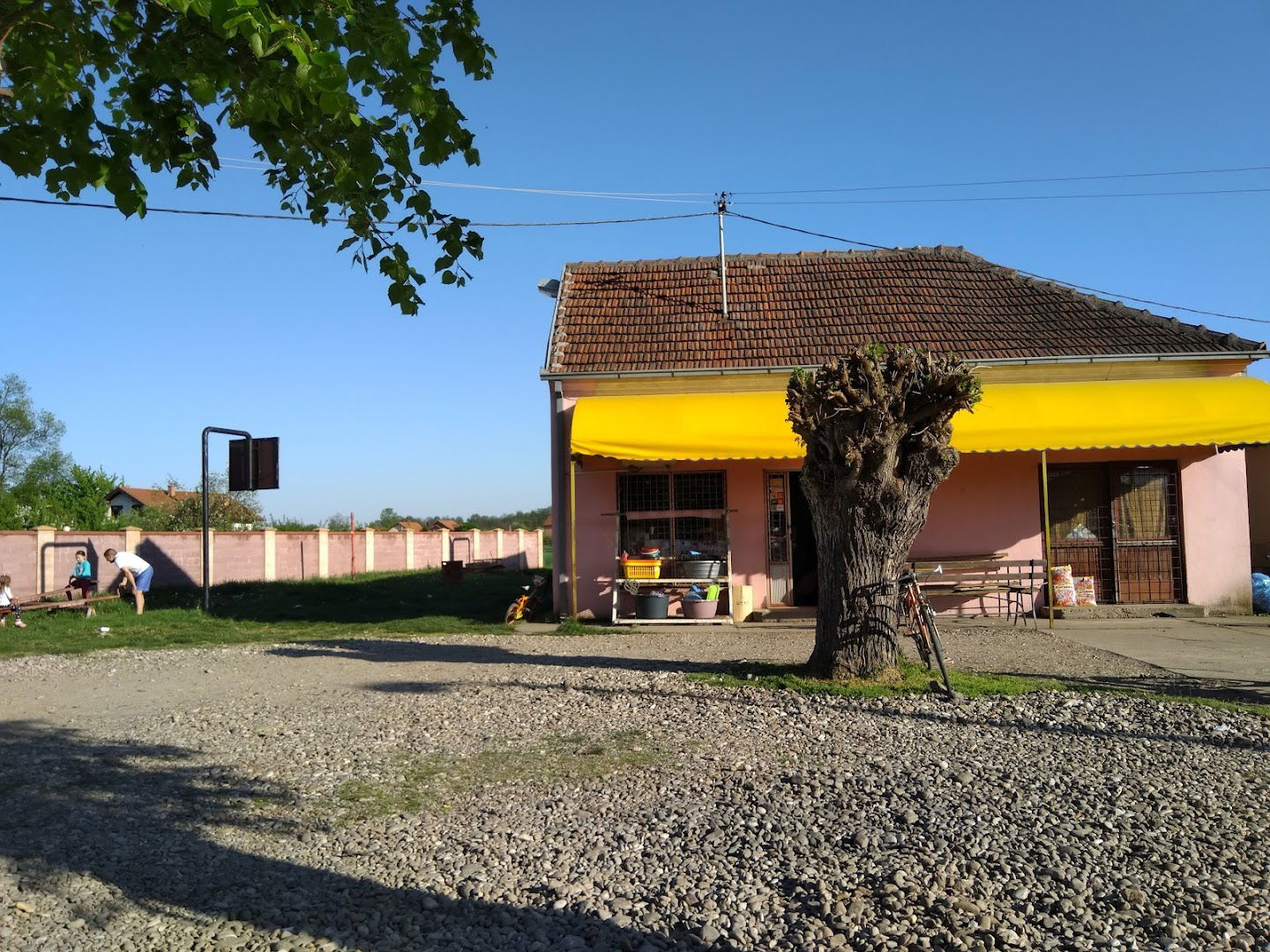 Ракић комерц 4