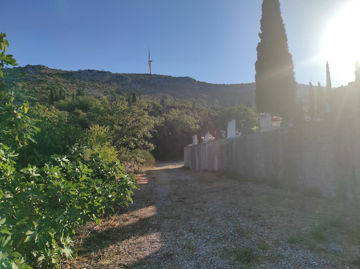 Zaton Doli cemetery