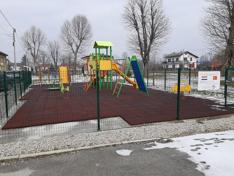 Dječje igralište "Cengiz park"
