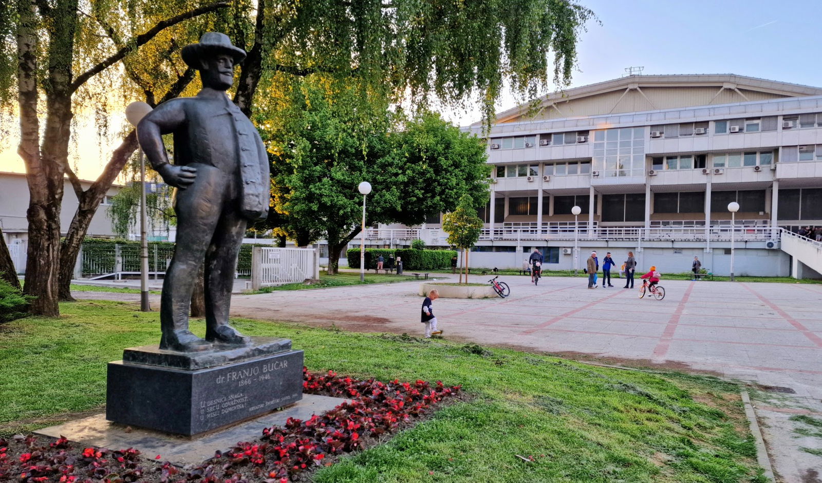 Monument to Franjo Bučar