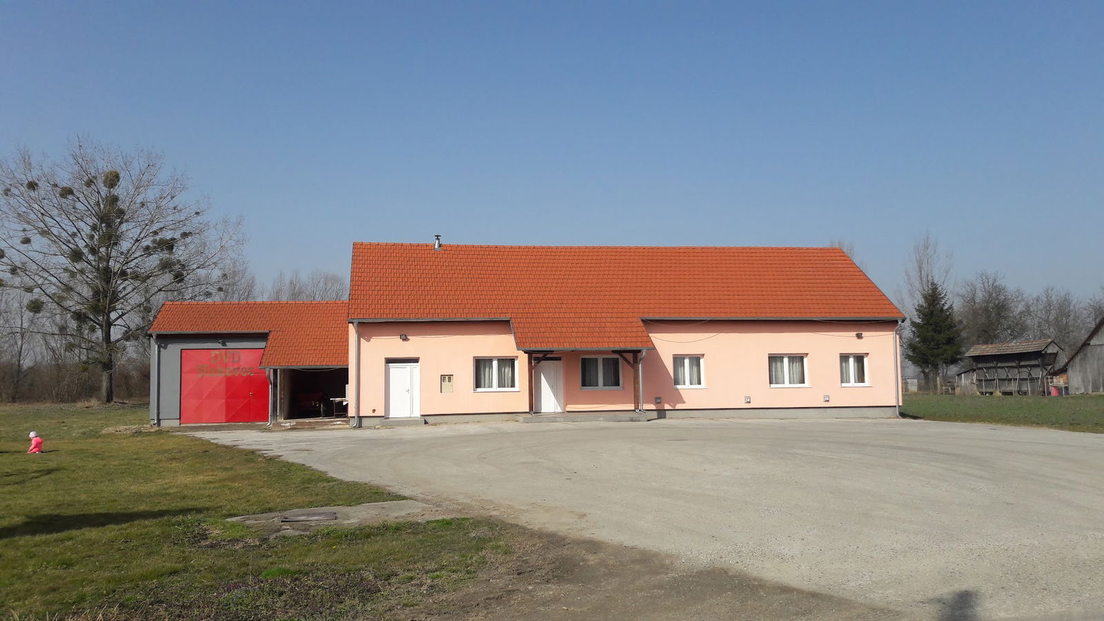 Društveni dom Slokovec