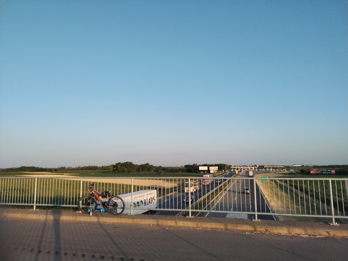 Nadvožnjak, Stara Pazova-Golubinci