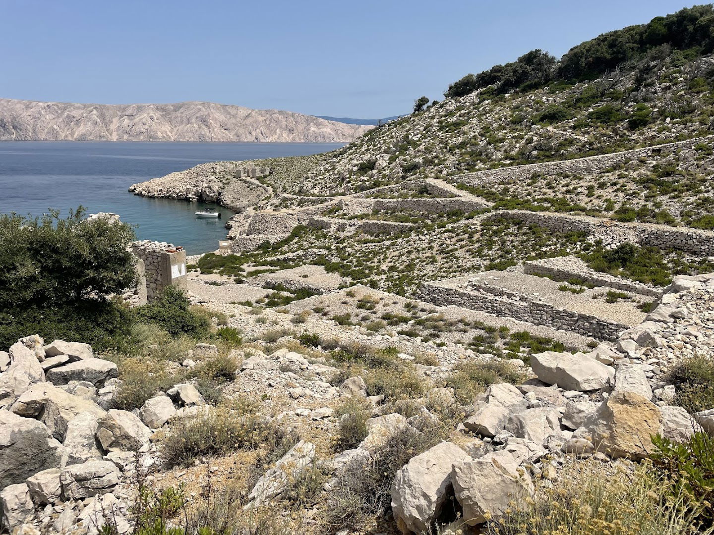 Ruševine ženskog zatvora