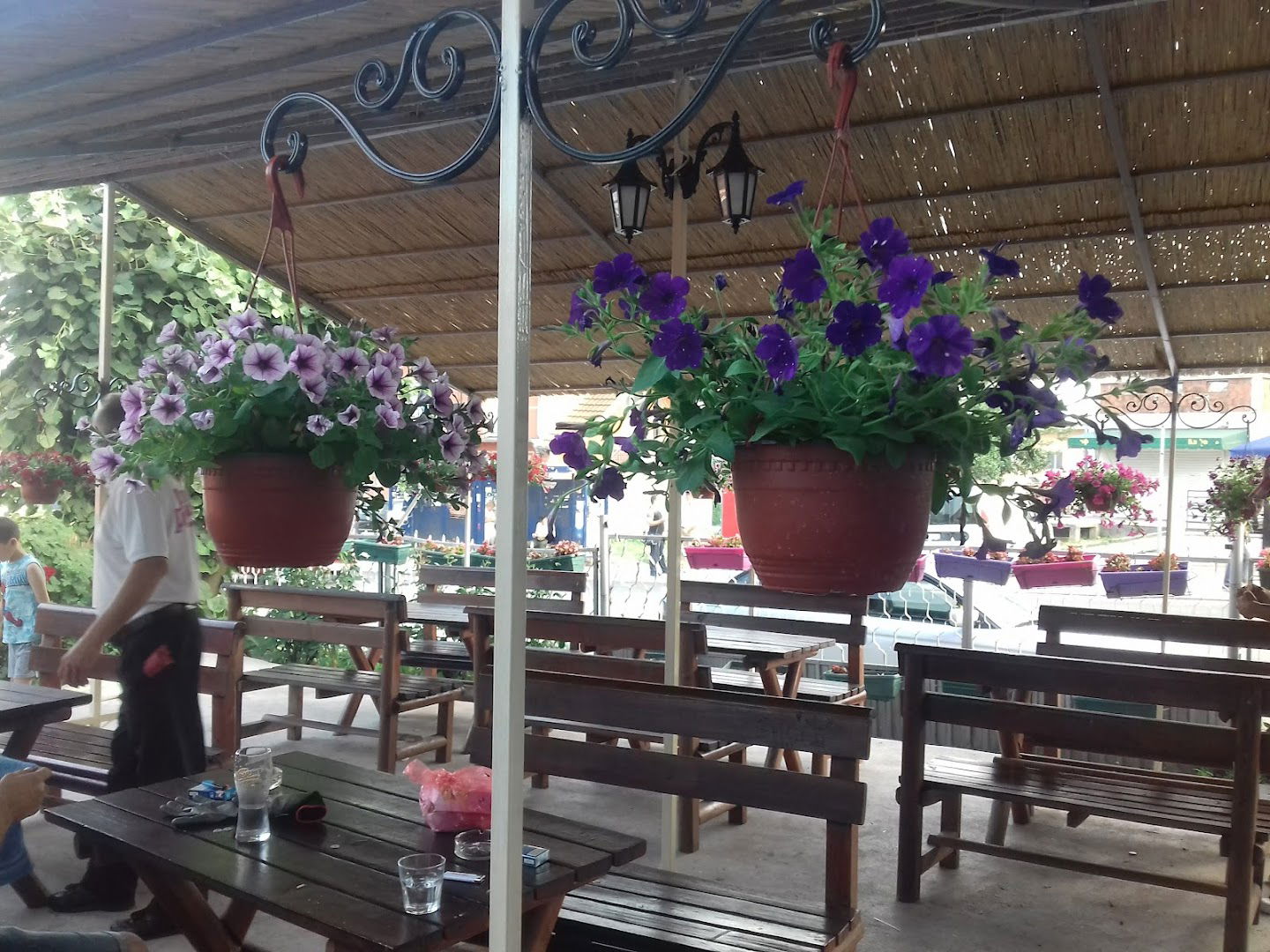 Ćevabdžinica "Pink panter"