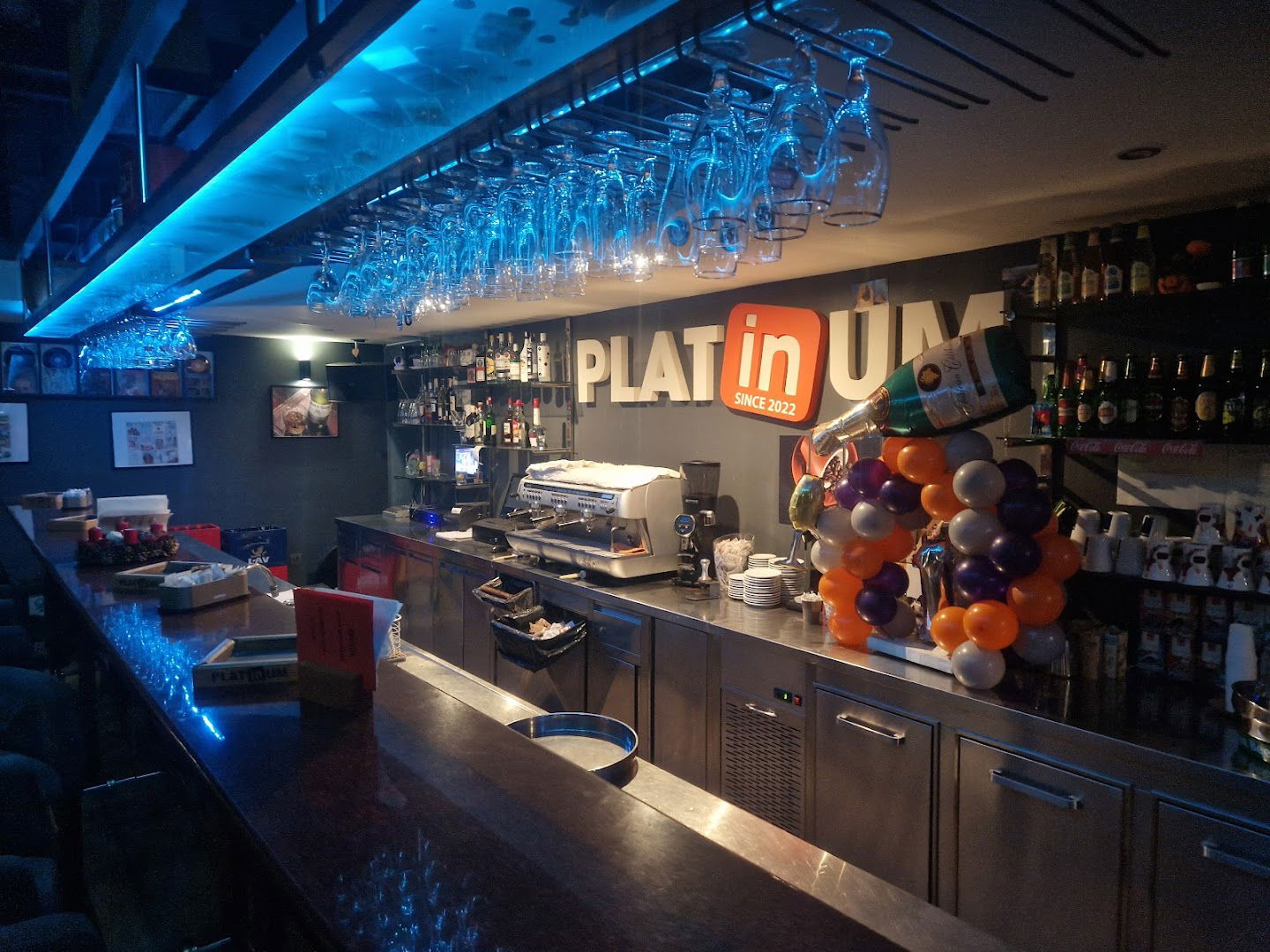 Caffe bar Platinum