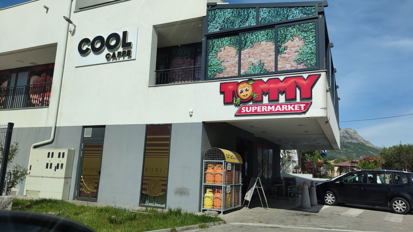 Tommy Supermarket