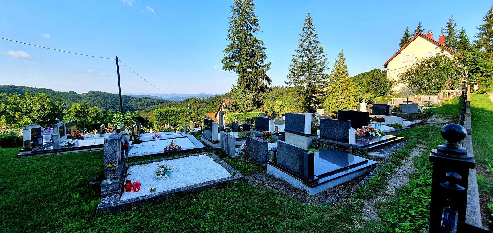 Skrad cemetery