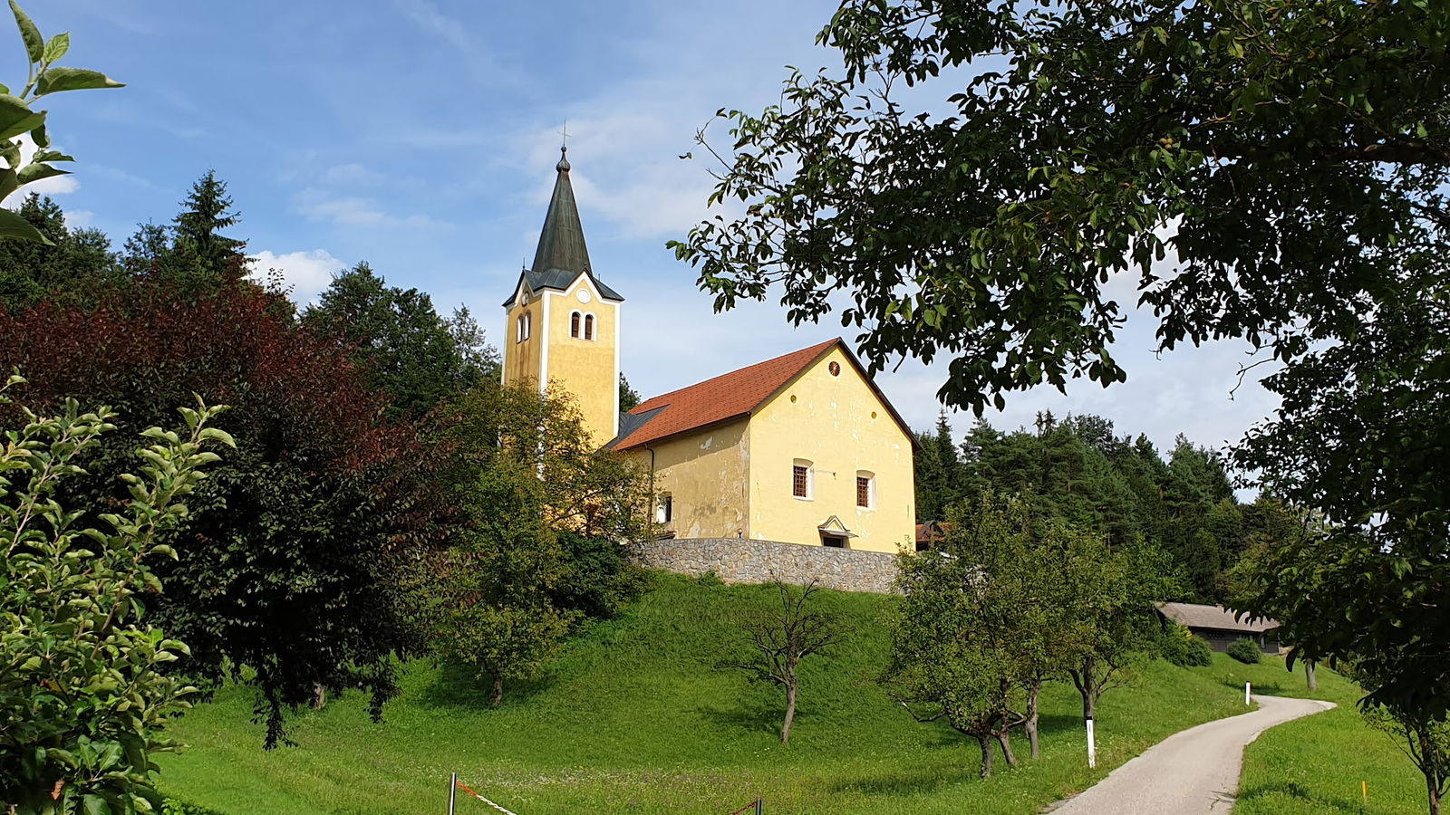 Cerkev sv. Lucije