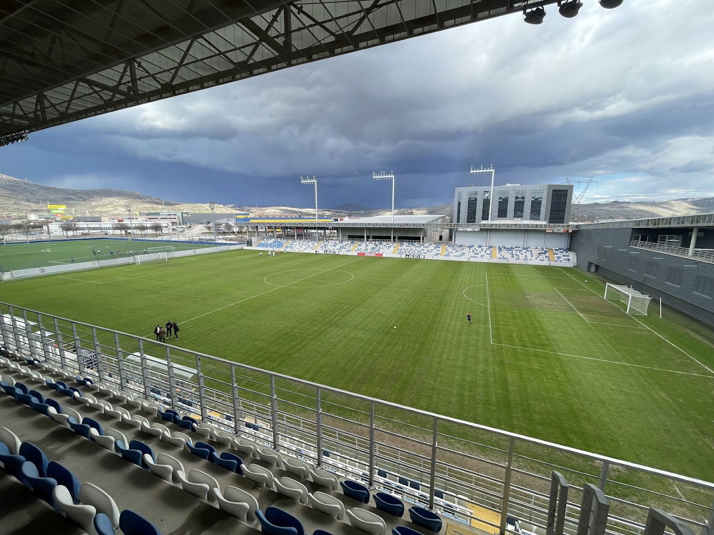 Sportski centar Hrvatski vitezovi