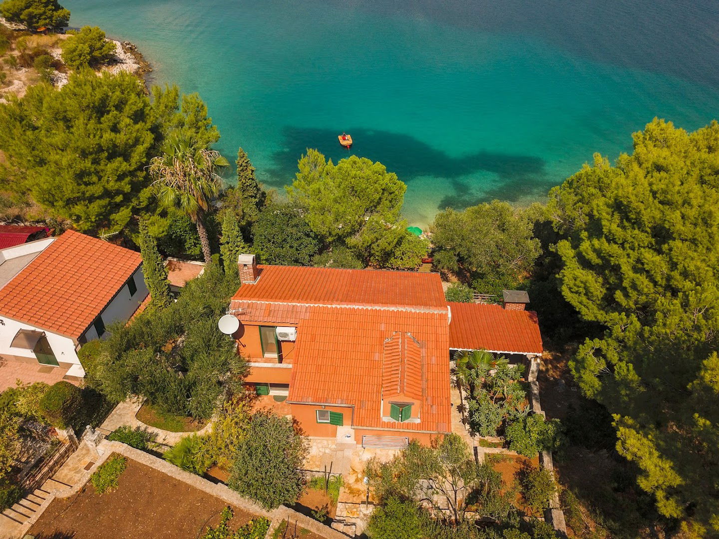 House Pecilovo Vinišće