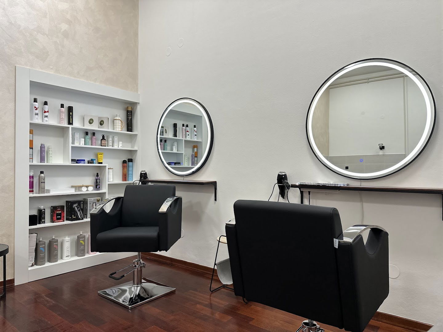 Frizerski salon LOLITA