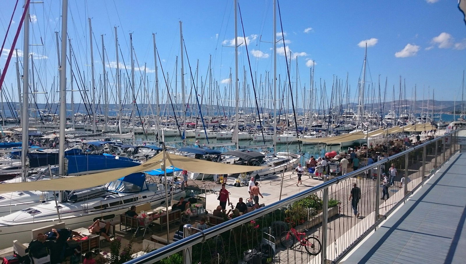 Yacht Beach Apartments