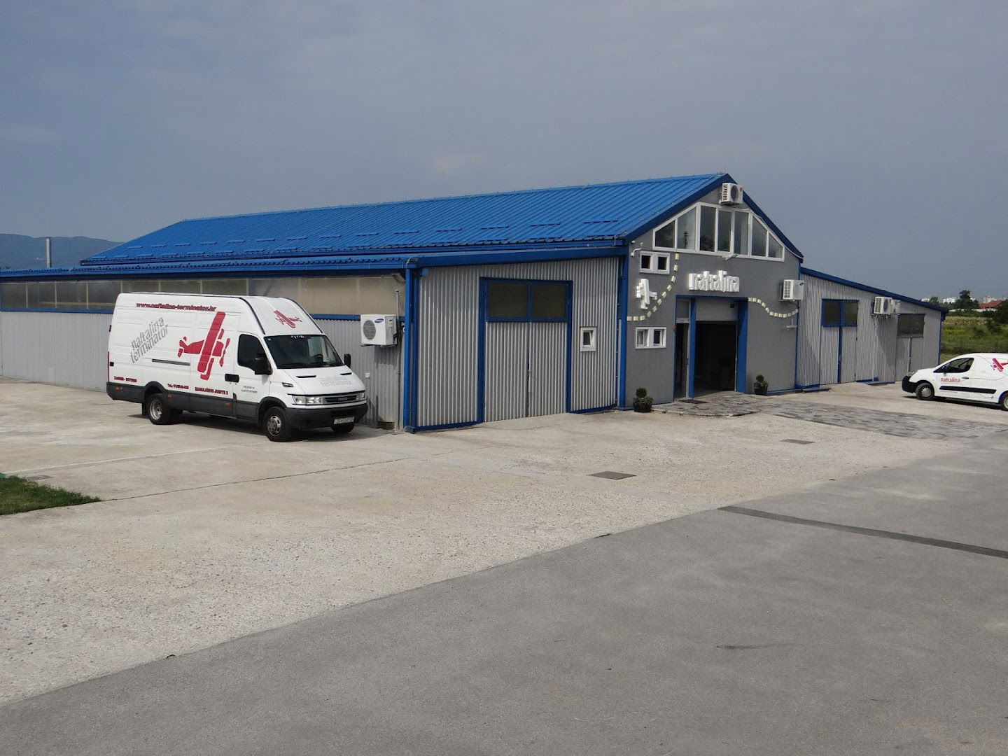 Naftalina - proizvodnja i showroom