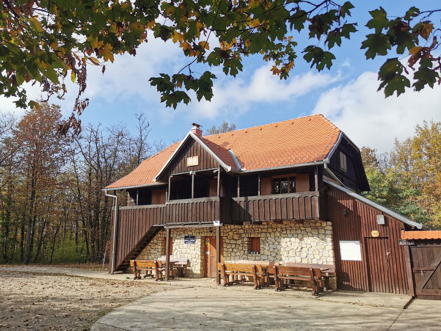 Planinarski dom "Matija Filjak"