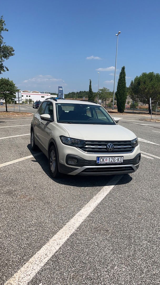 Active rent a car Rijeka Airport