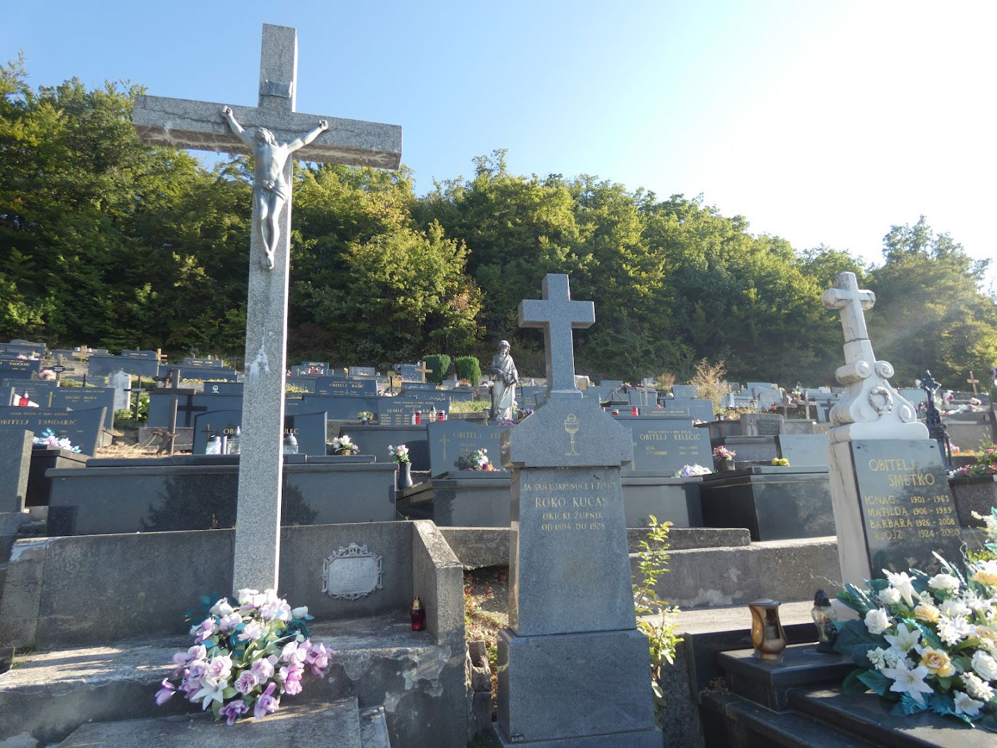 Novo Selo Okićko cemetery