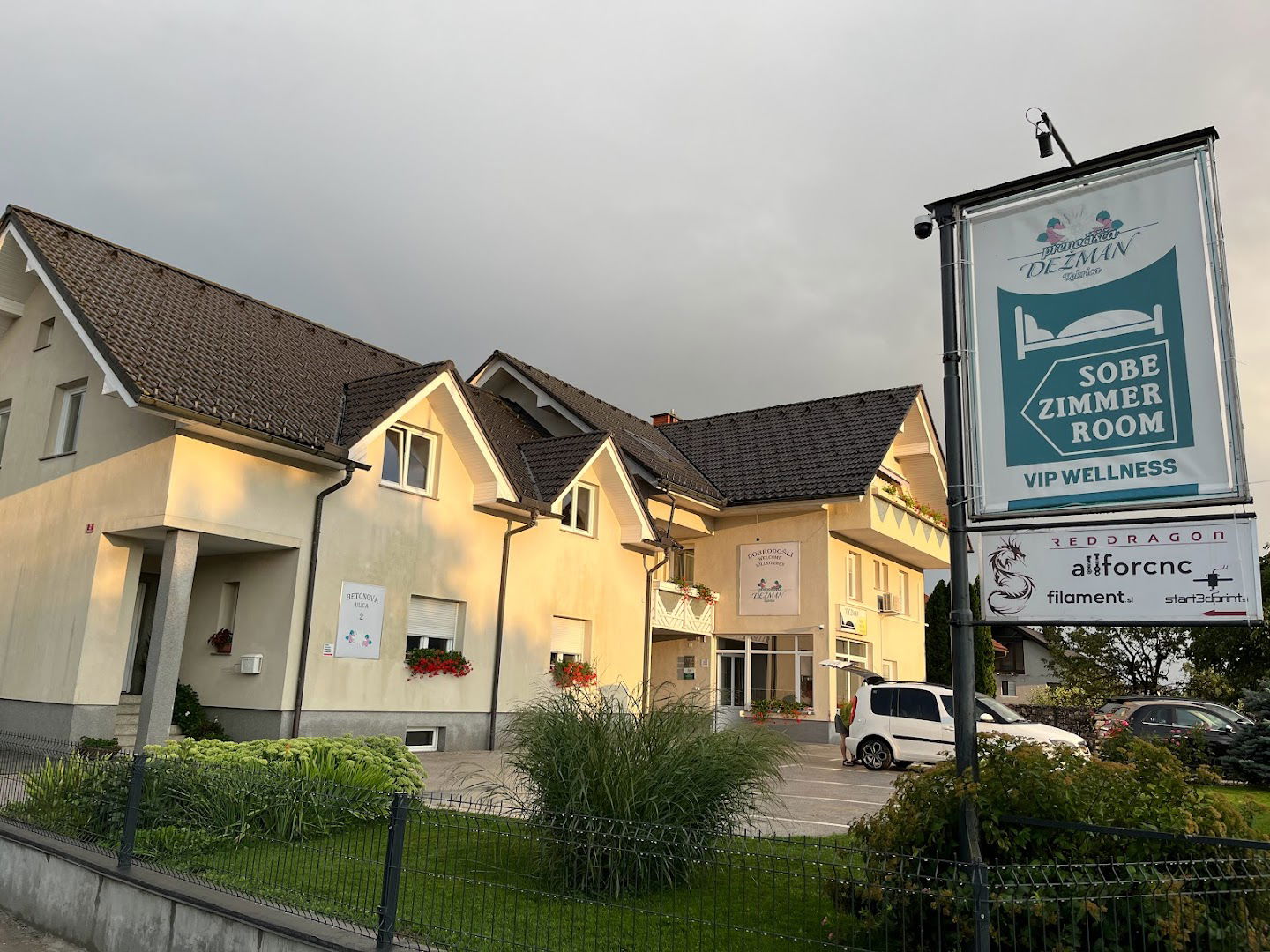 Dežman Bed & Breakfast