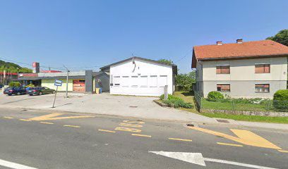 Društveni dom Rakov potok