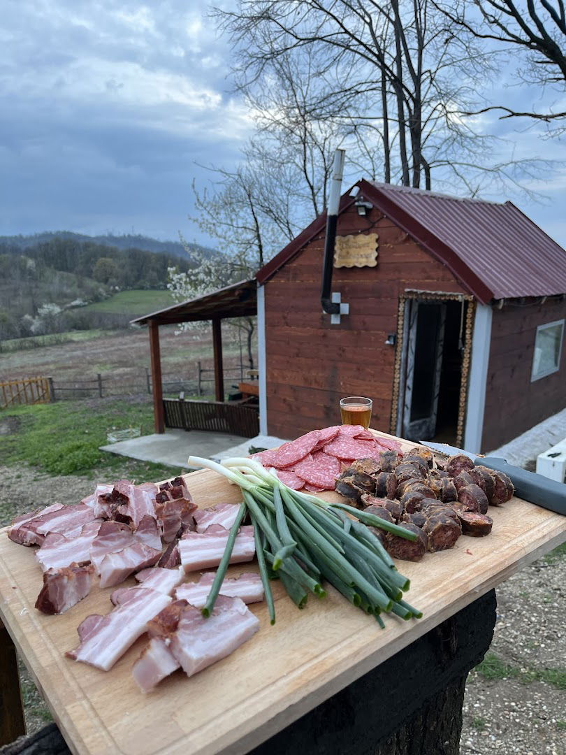 Деда Светина Викендица