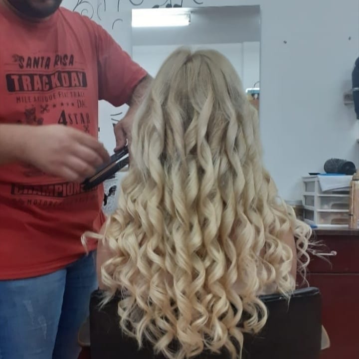 Frizerski studio,,Ceca"