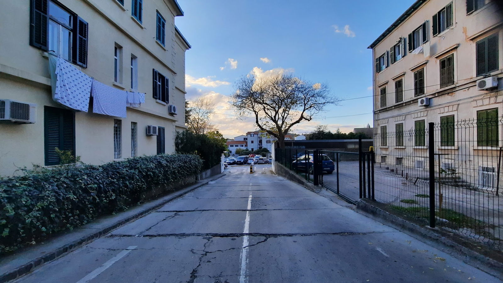 Parkiralište Bijankinijeva