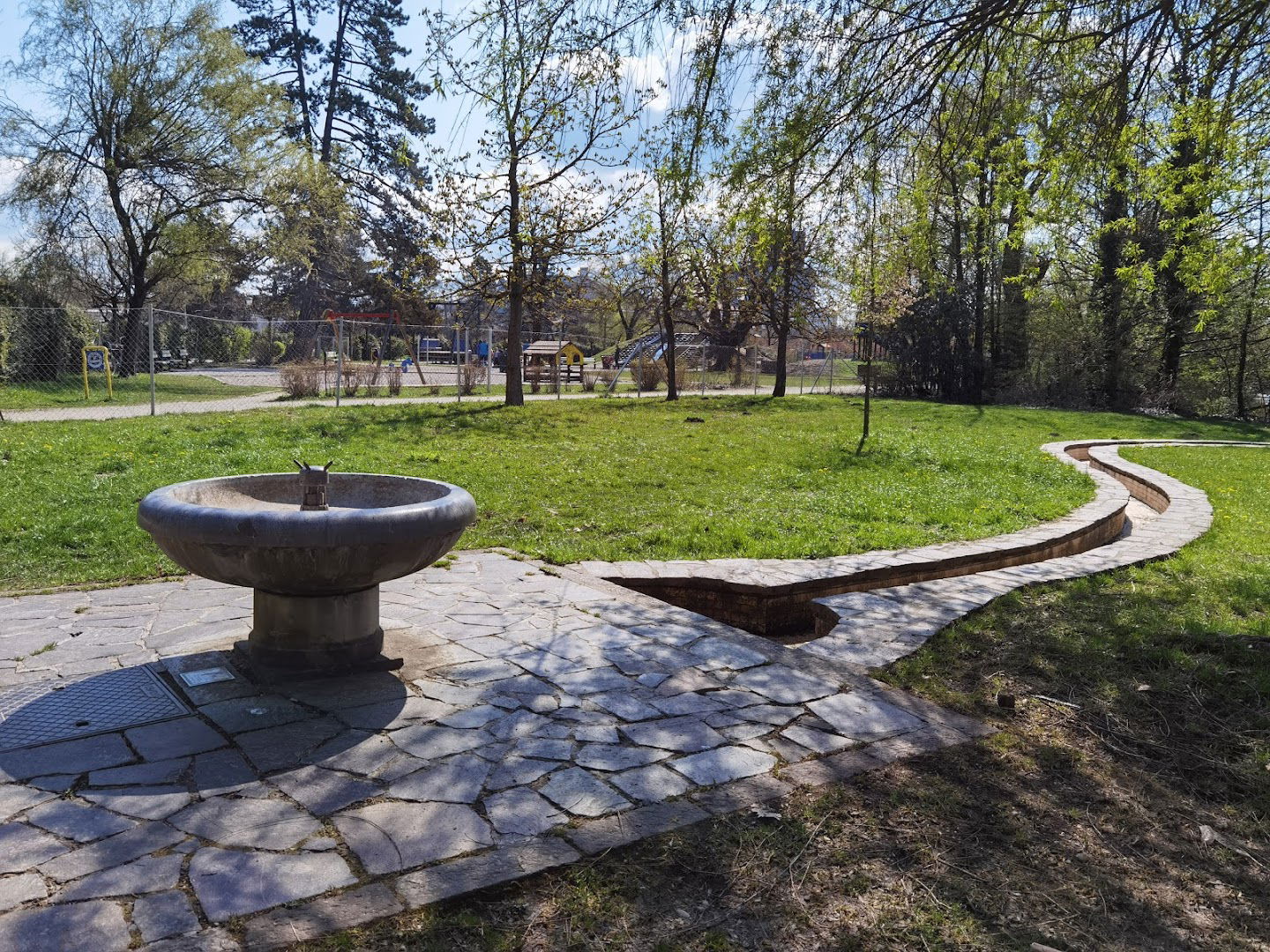 Drinking Water / Fountain Tivoli