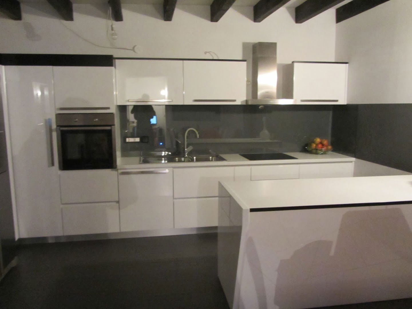 PROTIĆ INTERIJER stolarski obrt,proizvodnja namjestaja