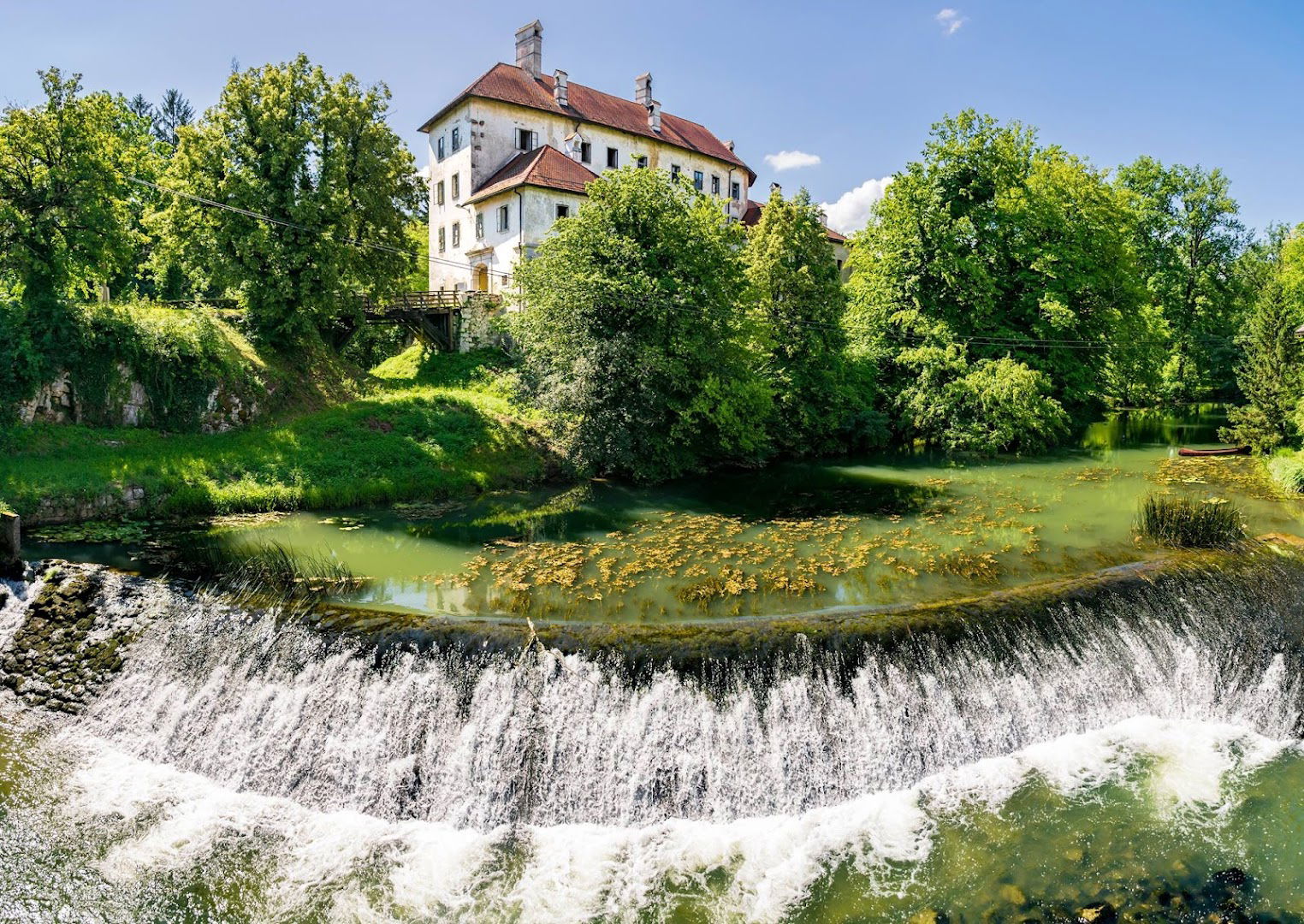 Krajevna skupnost Gradac