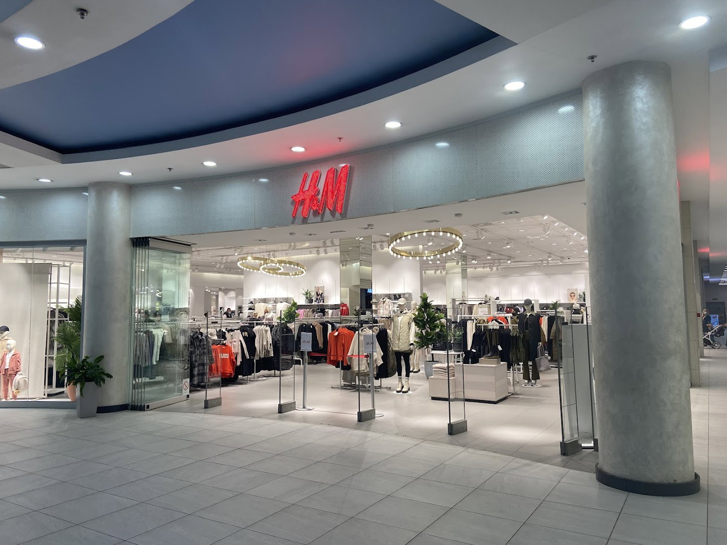 H&M
