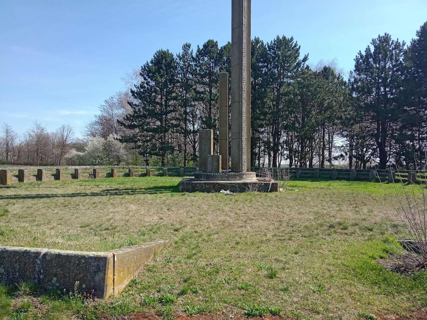 Борцима палим за слободу