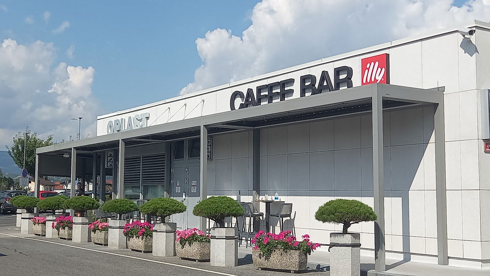 Cafe bar Oplast