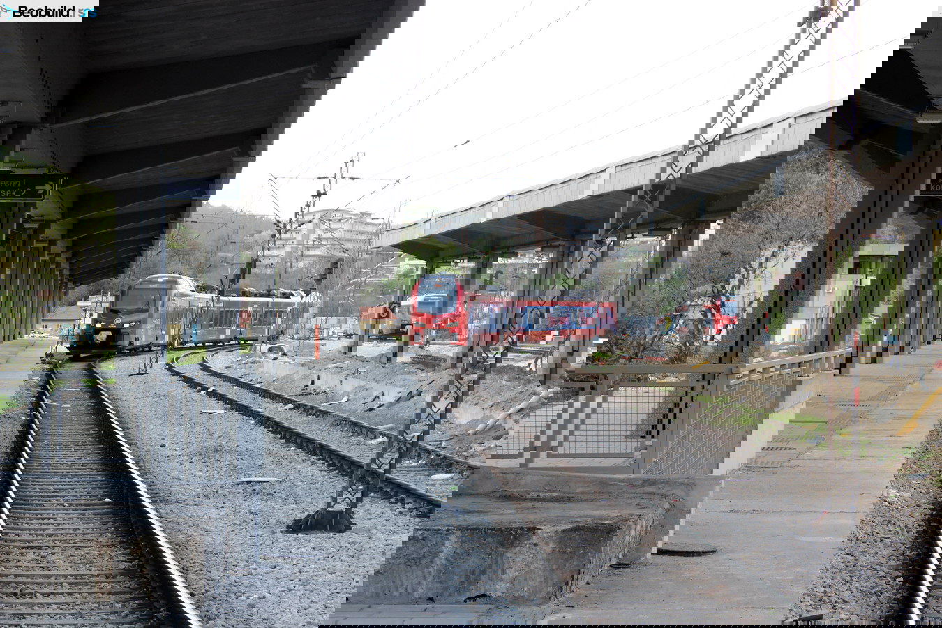 Železnička stanica Rakovica