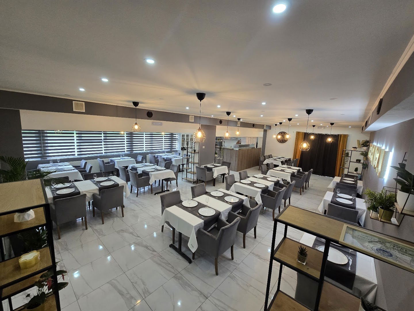 Caffe bar & Pizzeria "ZELENGAJ"