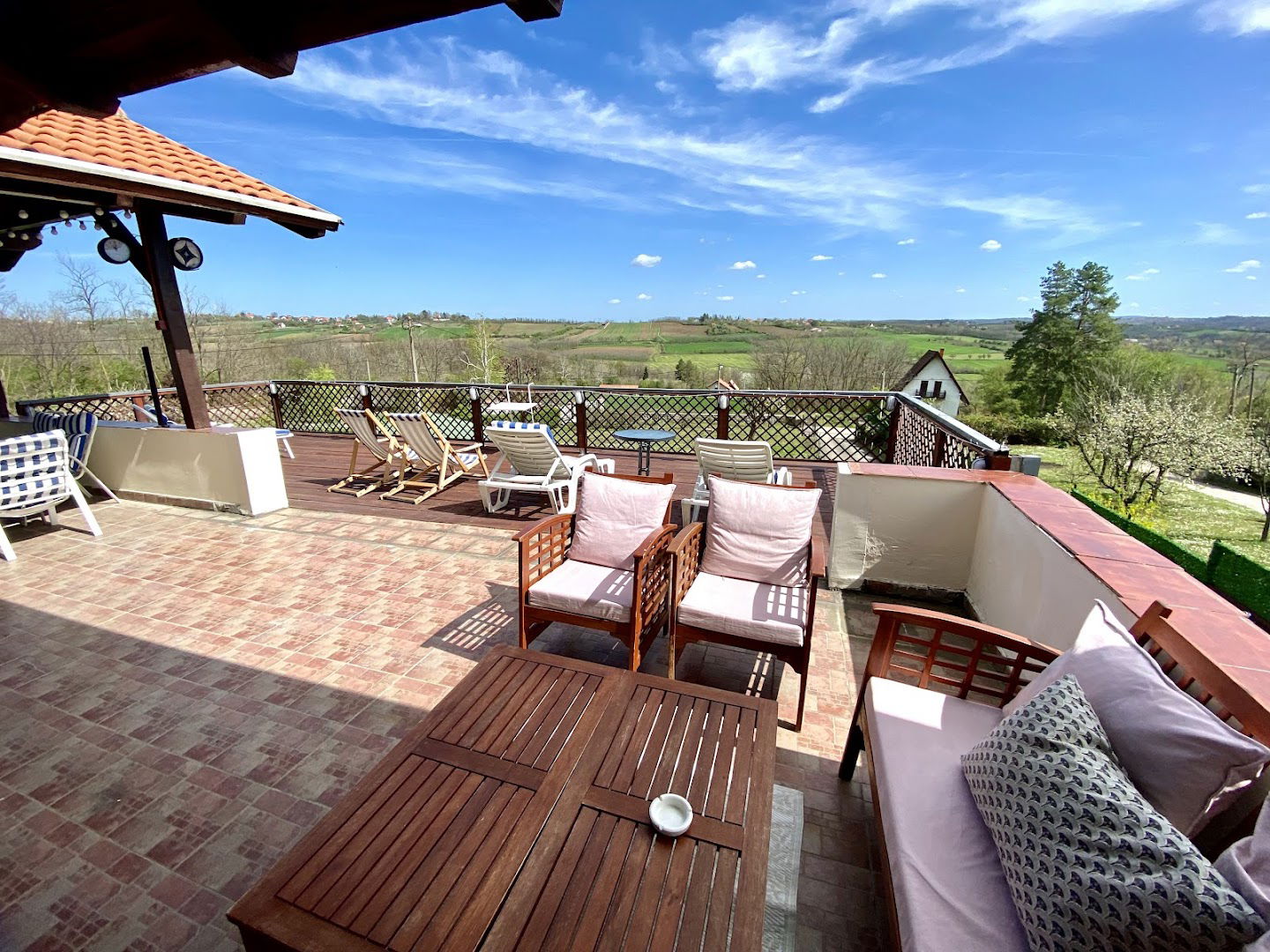 La Hacienda Apartments Belgrade