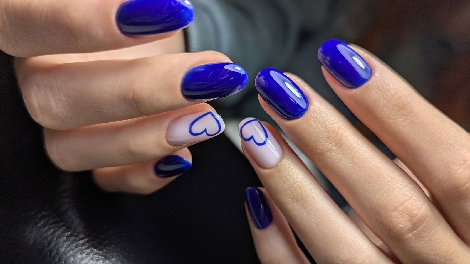 BLACK WHITE STUDIO (manikir / pedikir / manicure / pedicure / русский маникюр / ruski manikir / russian manicure)