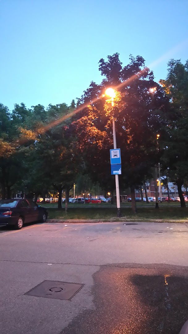 Taxi stajalište Sloboština