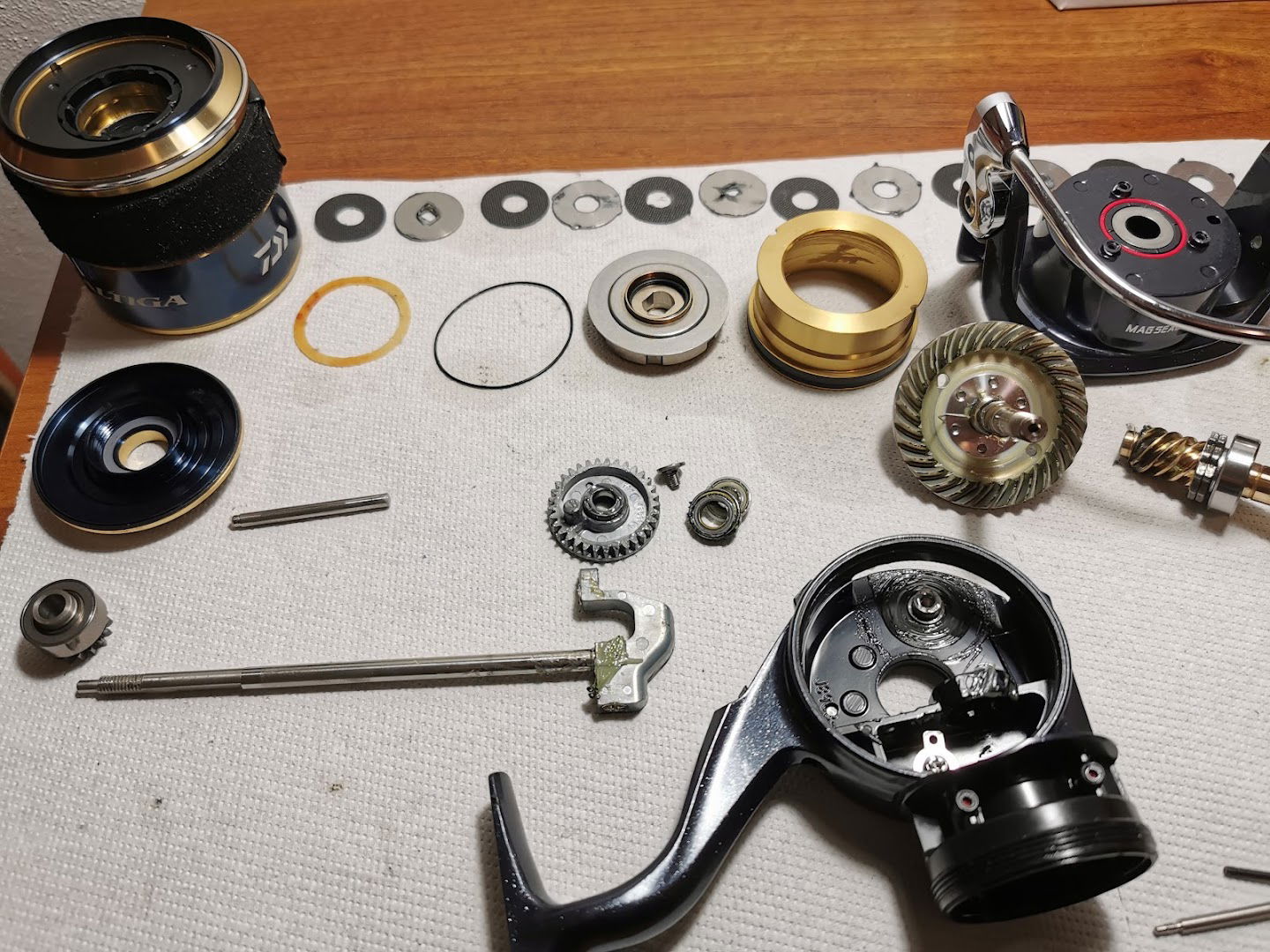 Servis ribiških kolutov in palic / Obnova plovil Damjan Modic s.p.