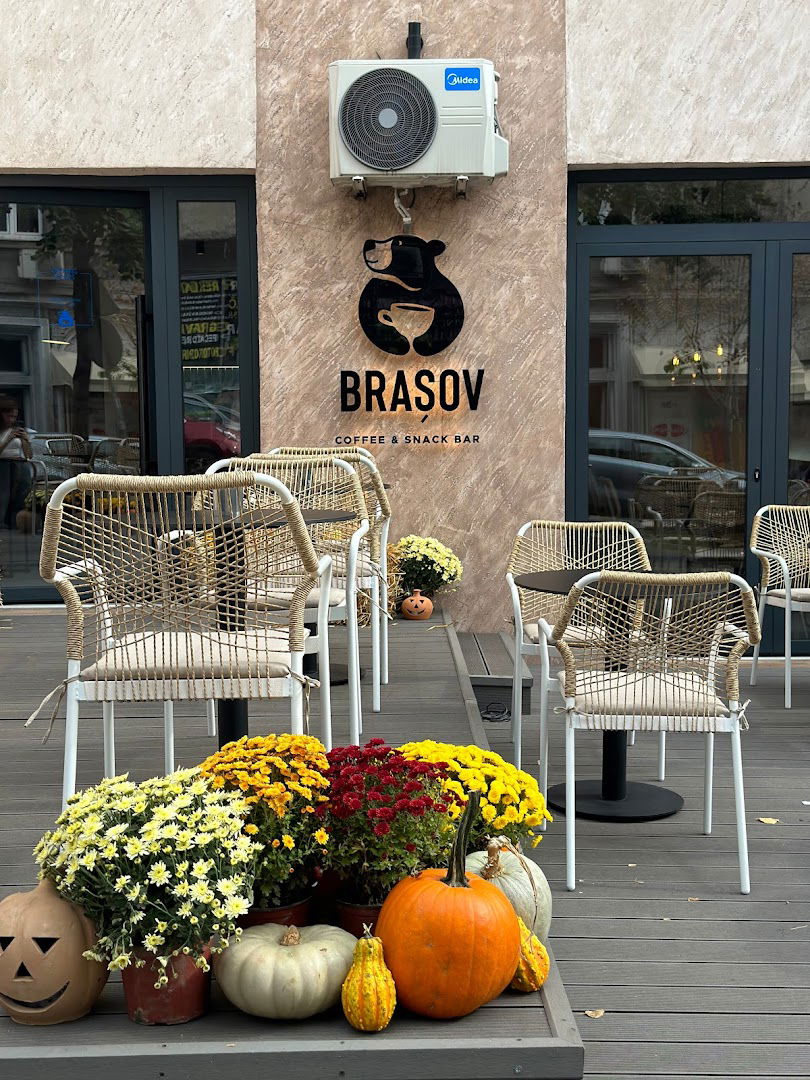 Brasov coffee and snack bar
