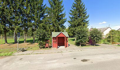 Potony, autóbusz-váróterem