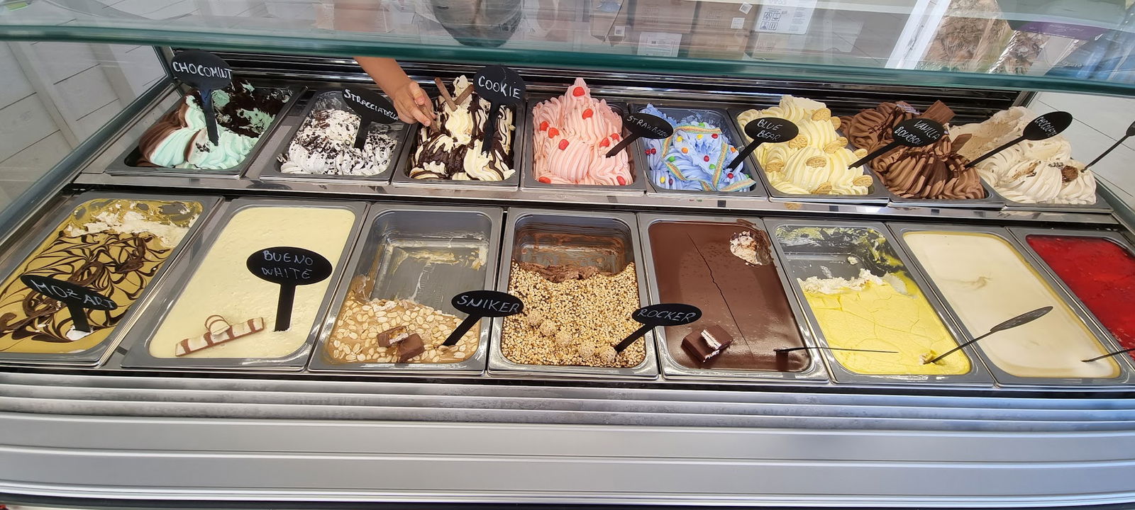 Homemade Premium Ice Cream BOK3