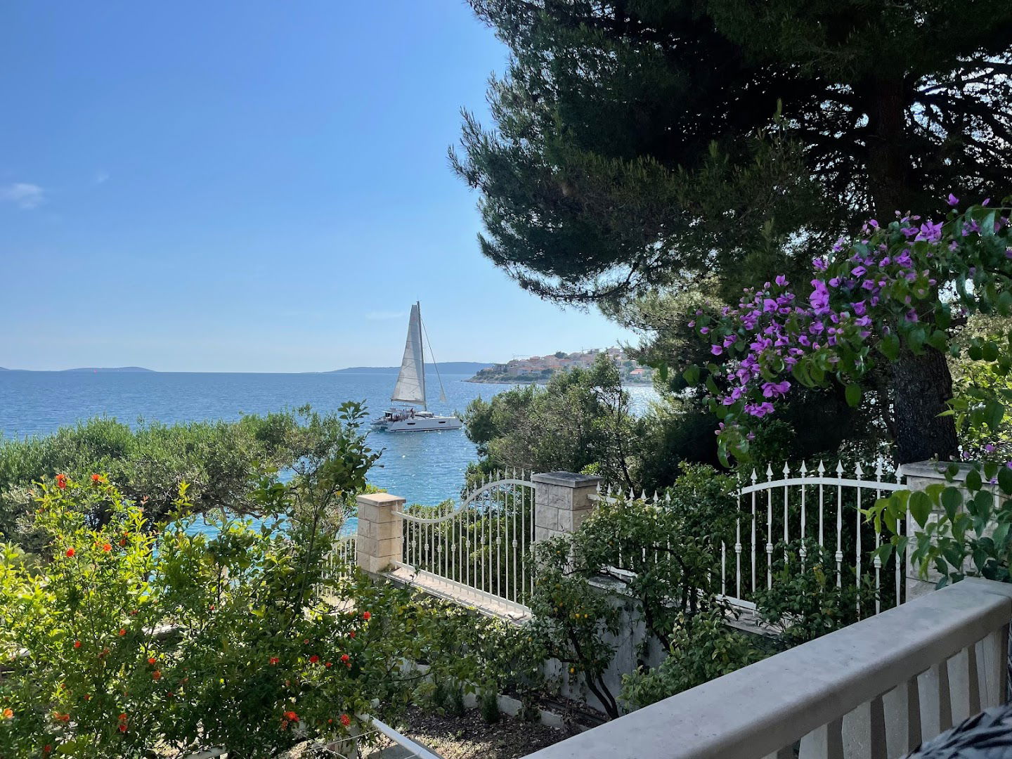 Miolin Beach House - Luxury Seaside Villa