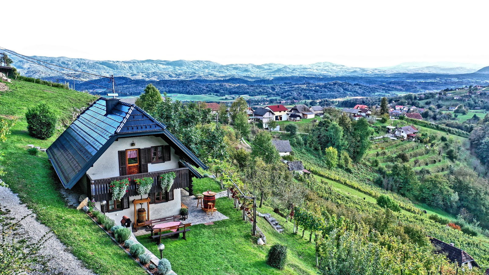 Vineyard cottage Podržaj