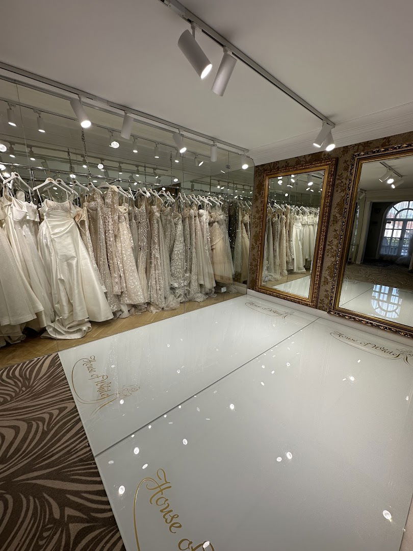 House Of White Salon Venčanica