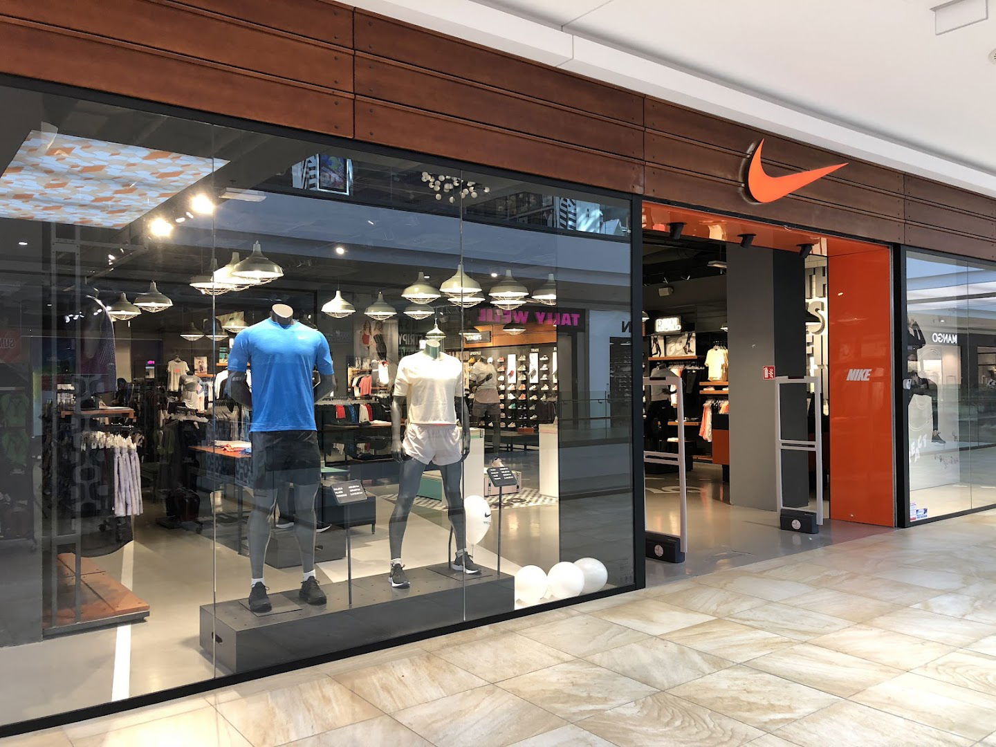 Nike Store