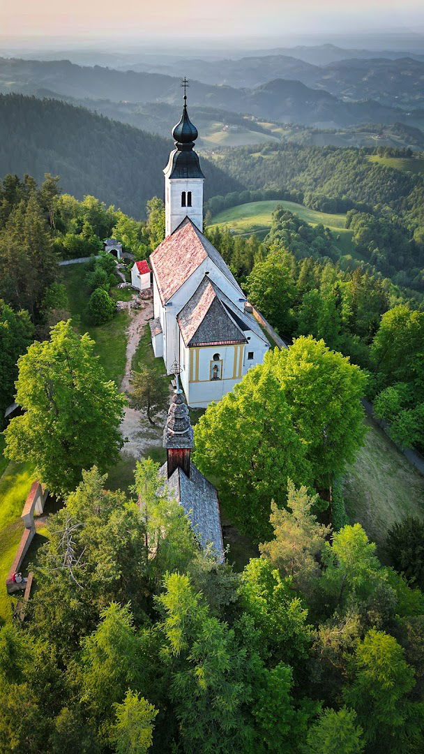 Župnija Sv. Duh na Ostrem Vrhu