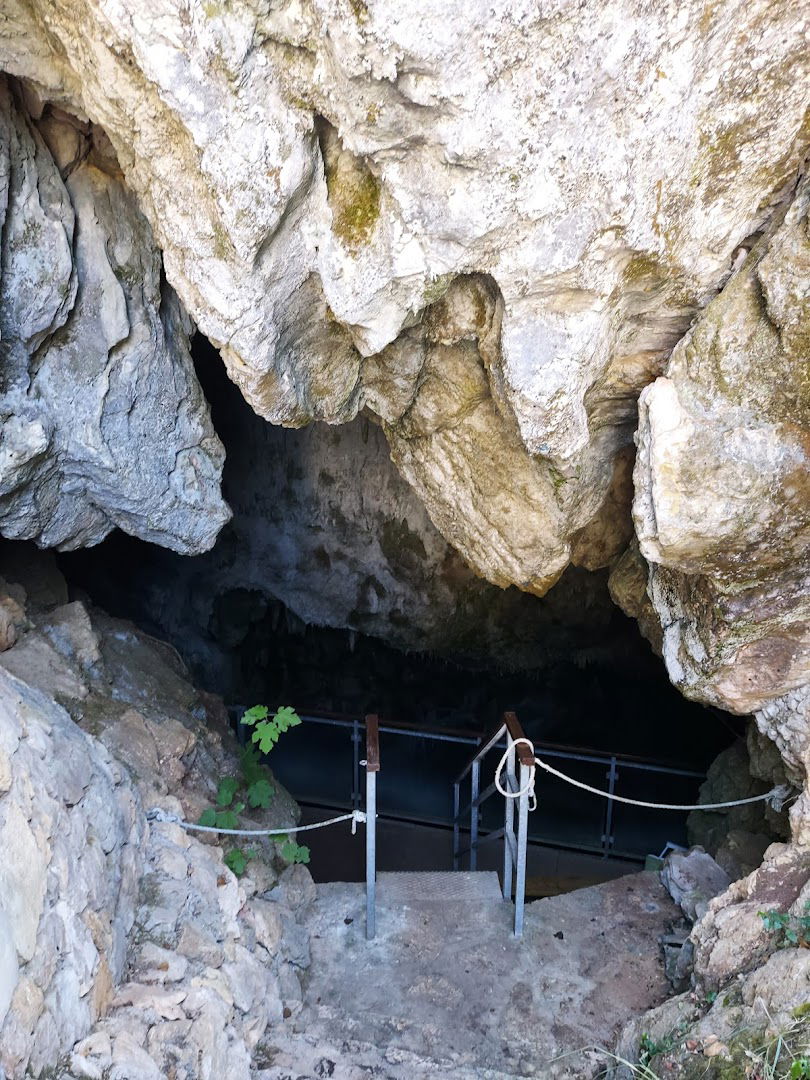 Predolac Cave