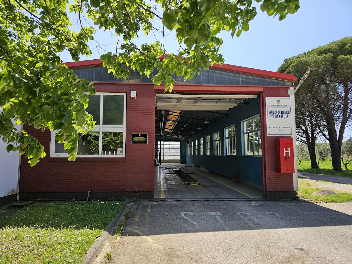 Stanica za tehnički pregled vozila Valtura