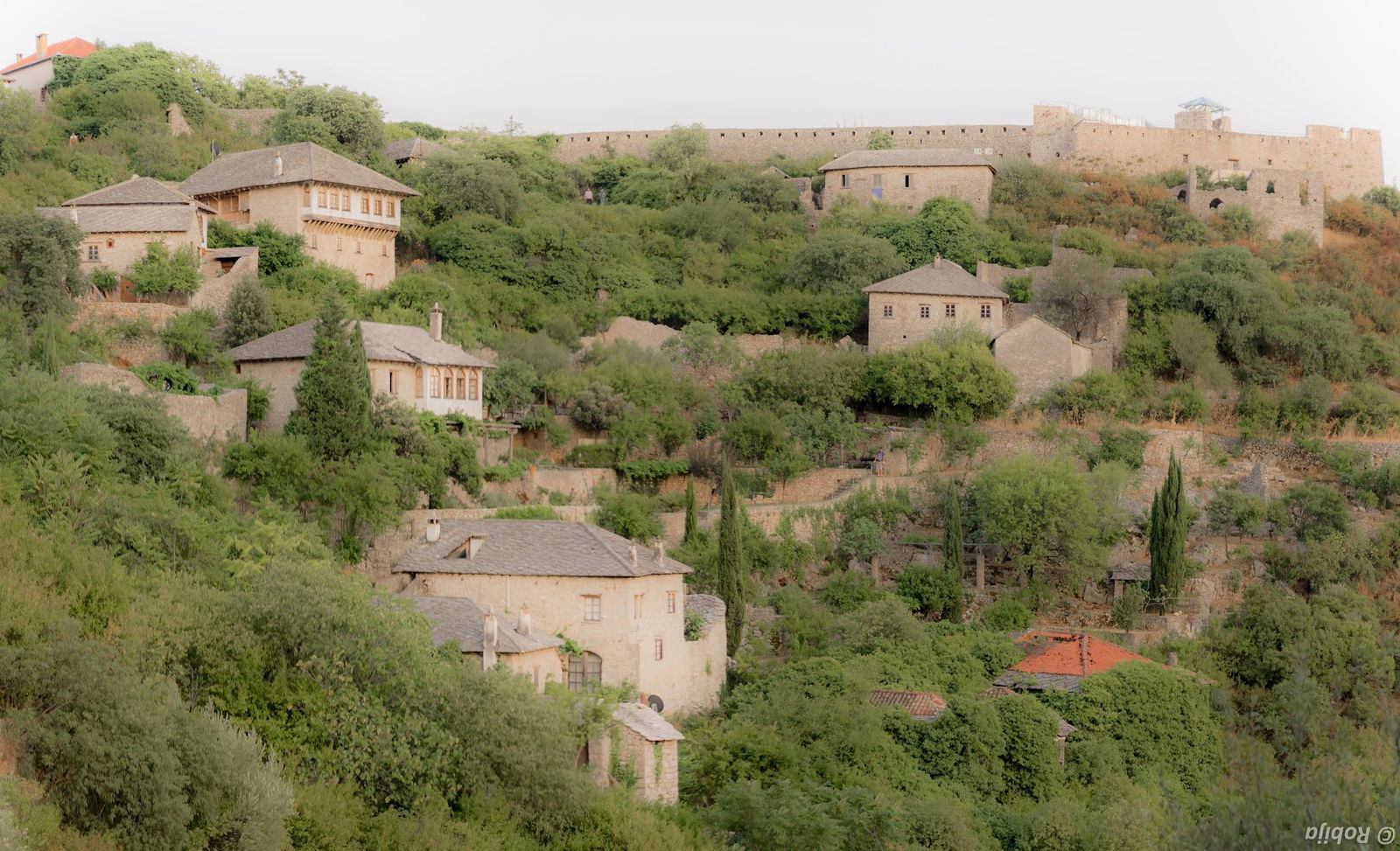 Riverside Guesthouse