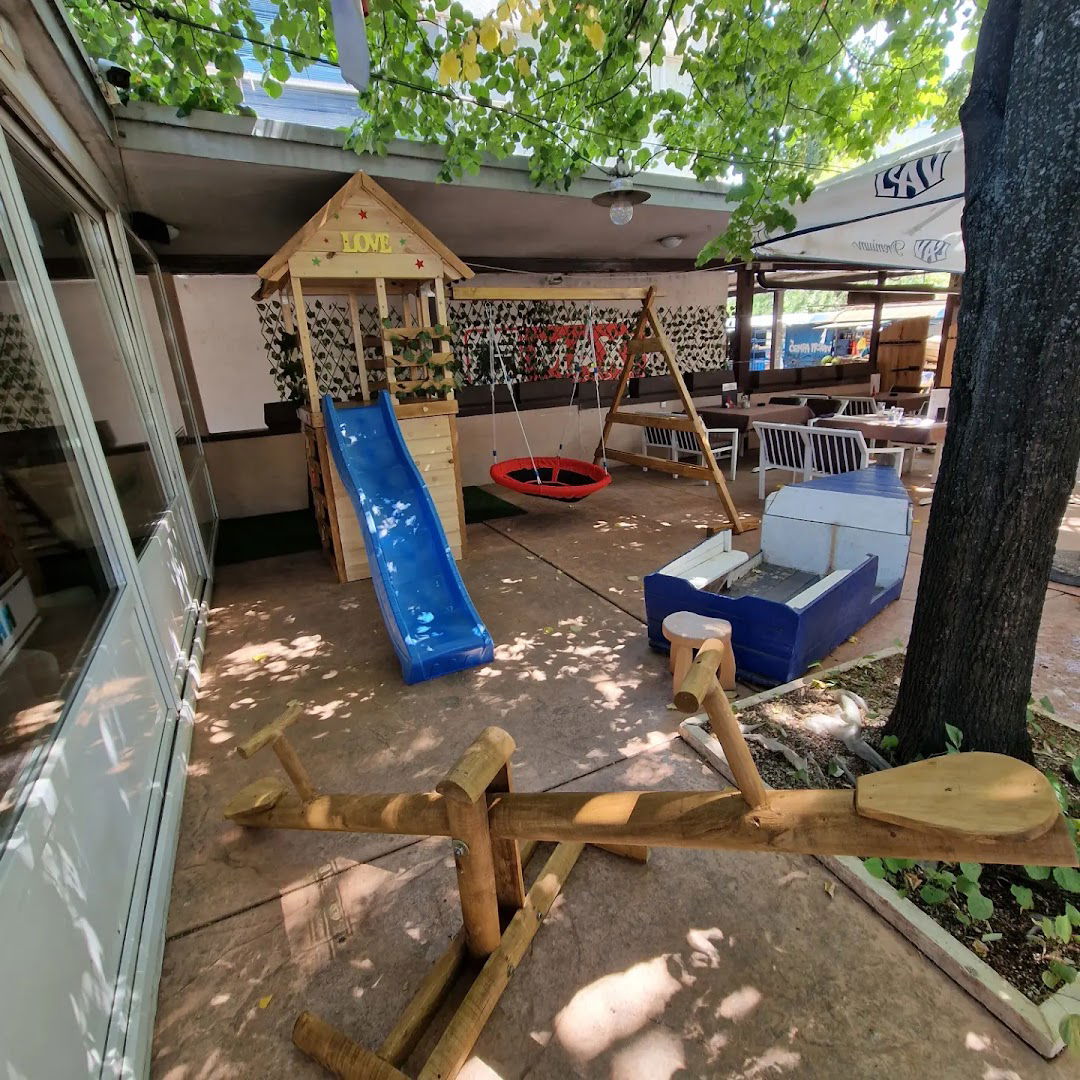 Restoran Dušanovo carstvo